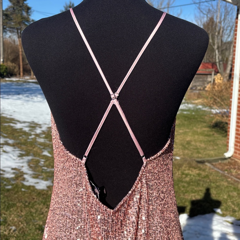 Victoria’s Secret NEW Sequin Party Rose Gold Sparkle Mini Slip Dress Large - Picture 7 of 13